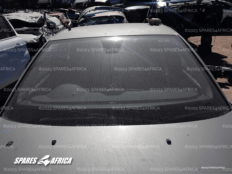 VOLVO S40 2005 - FRONT WINDSCREEN